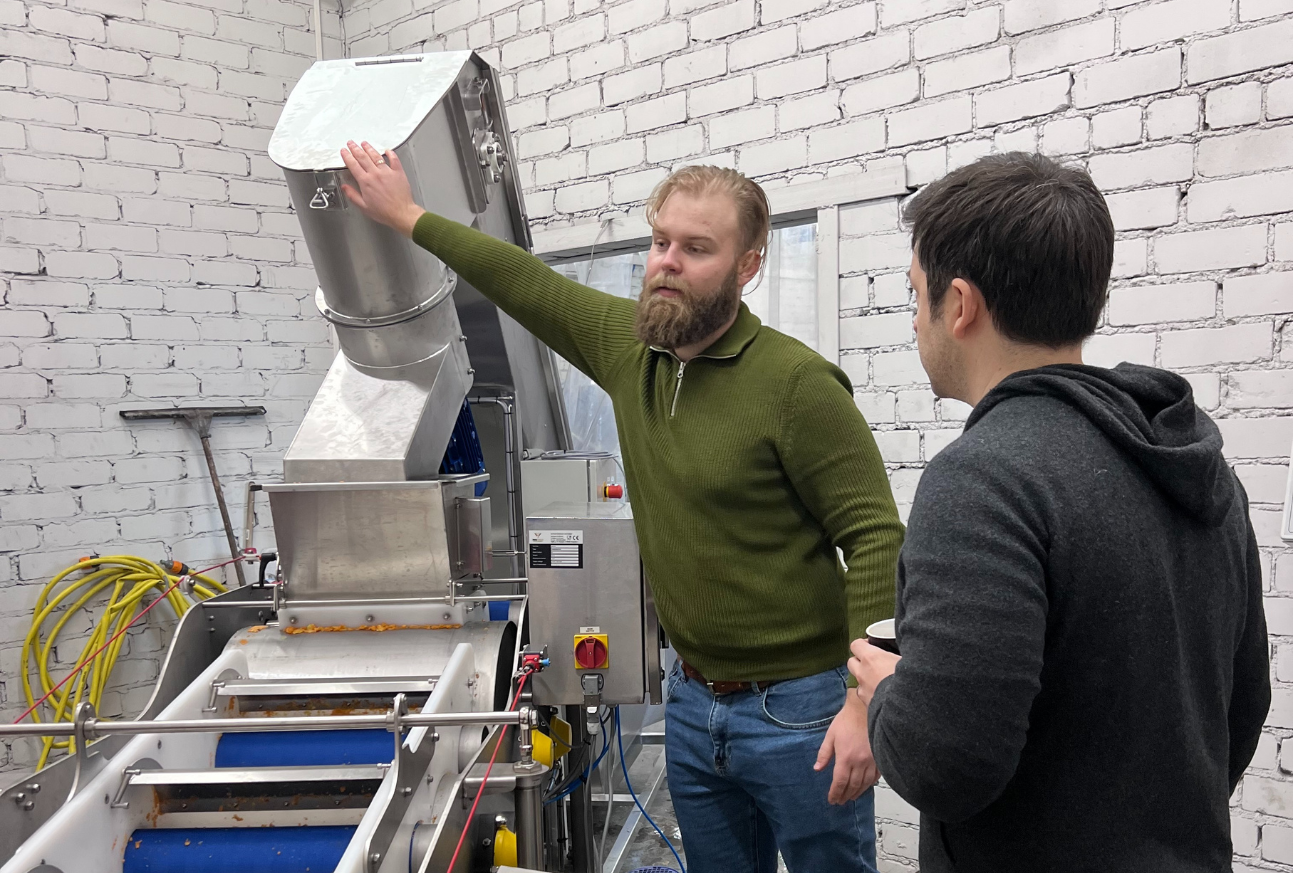 Besök Behind the Scenes med Pro Fruit Machinery och Nutriseed